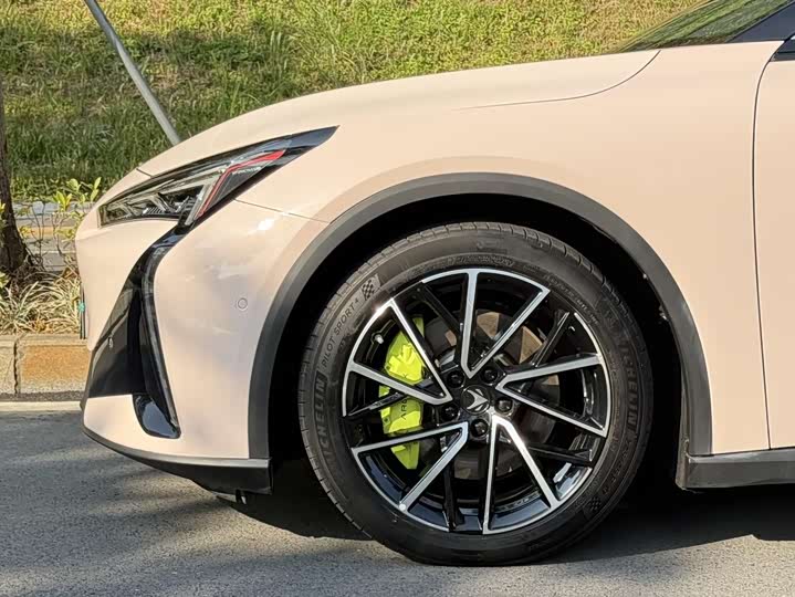 BAIC Arcfox Alpha S5 2024 2024款 708MAX 200kW