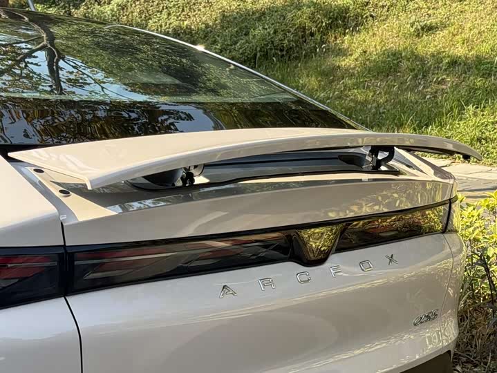 BAIC Arcfox Alpha S5 2024 2024款 708MAX 200kW