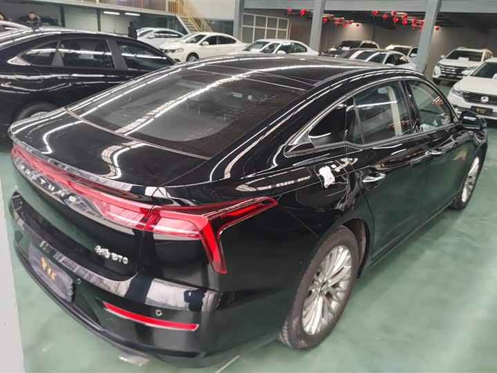 Bestune B70 2025 2025款 龙耀版 1.5T 乐享定制型