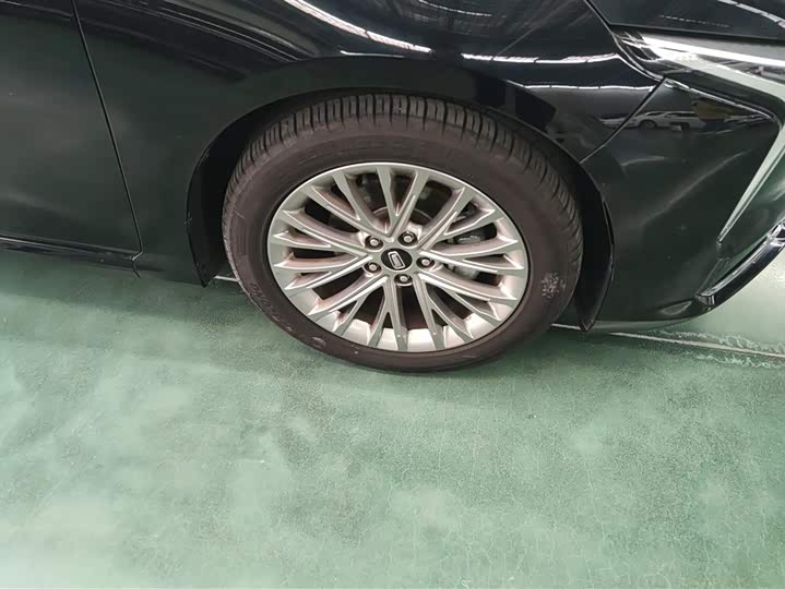 Bestune B70 2025 2025款 龙耀版 1.5T 乐享定制型