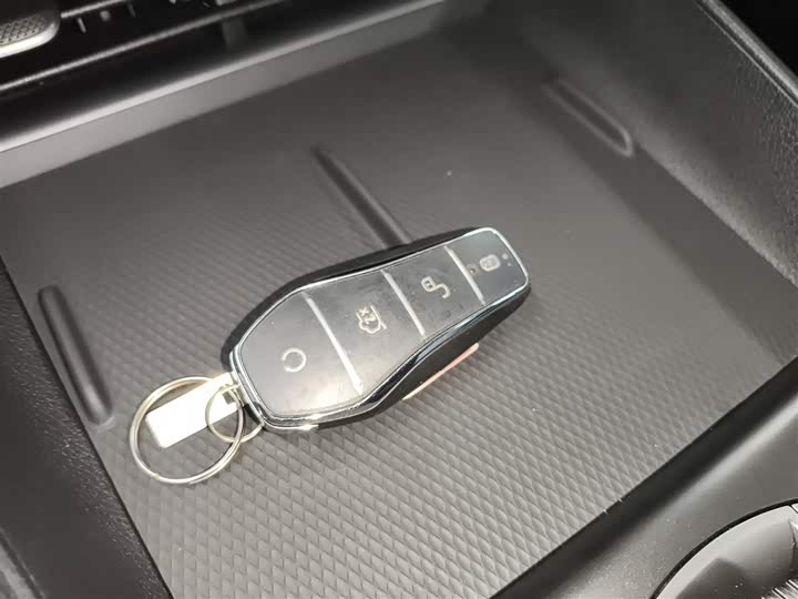 BYD Seal 05 DM-i Hybrid 2025 2025款 DM-i 智驾版 55KM豪华型