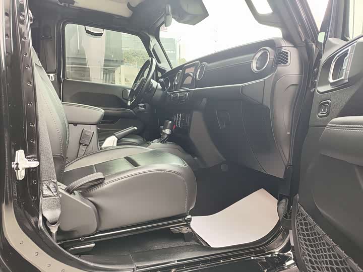 Jeep Wrangler Hybrid 2021 2021款 四门 2.0T 4xe 撒哈拉