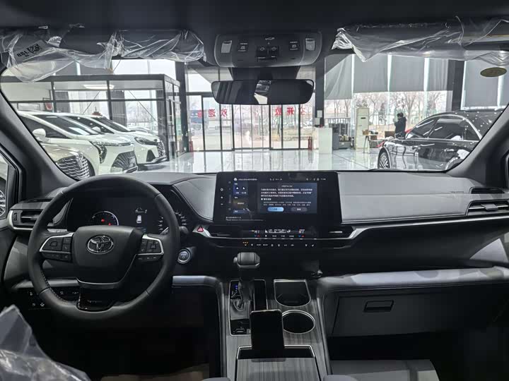 Toyota Sienna 2024 2024款 2.5L混动 臻享尊贵版