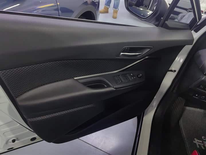 Toyota Izoa 2021 2021款 2.0L 奕行版