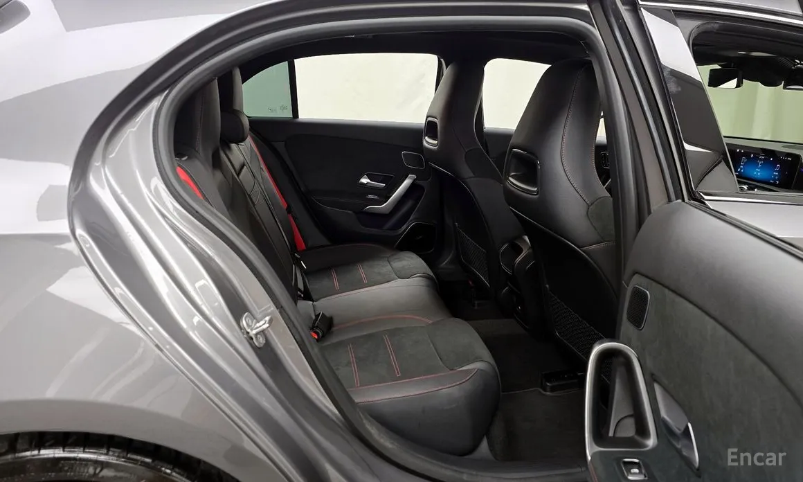 Mercedes-Benz A-Class 2019 AMG A45 S 4MATIC+ Hatchback