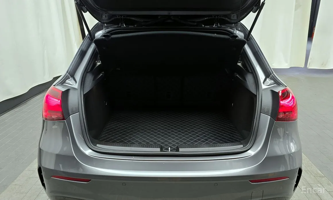 Mercedes-Benz A-Class 2019 AMG A45 S 4MATIC+ Hatchback