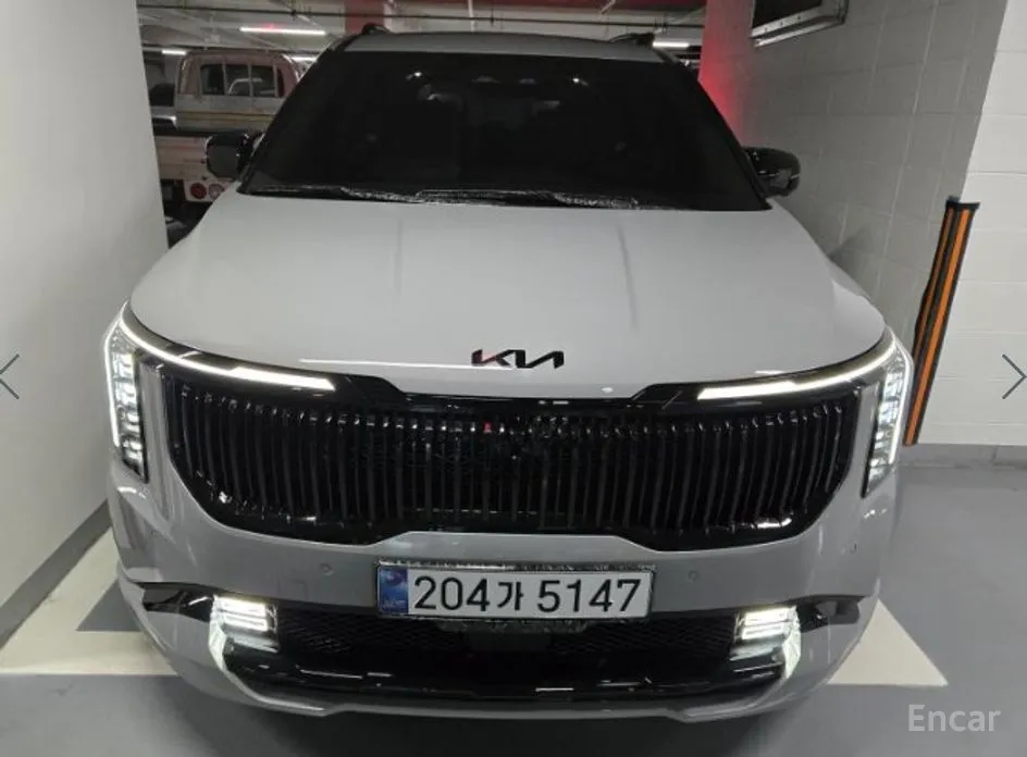 Kia Carnival 2023 Gasoline 7-Seater Gravity