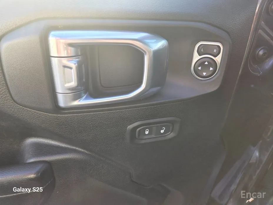 Jeep Wrangler 2018 2.0 Sport 4Door Islander Edition