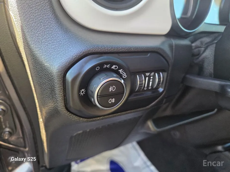 Jeep Wrangler 2018 2.0 Sport 4Door Islander Edition