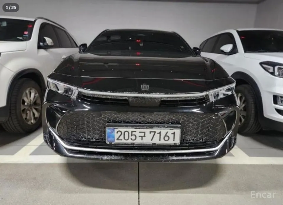 Toyota Crown 2023 2.5 4WD Hybrid