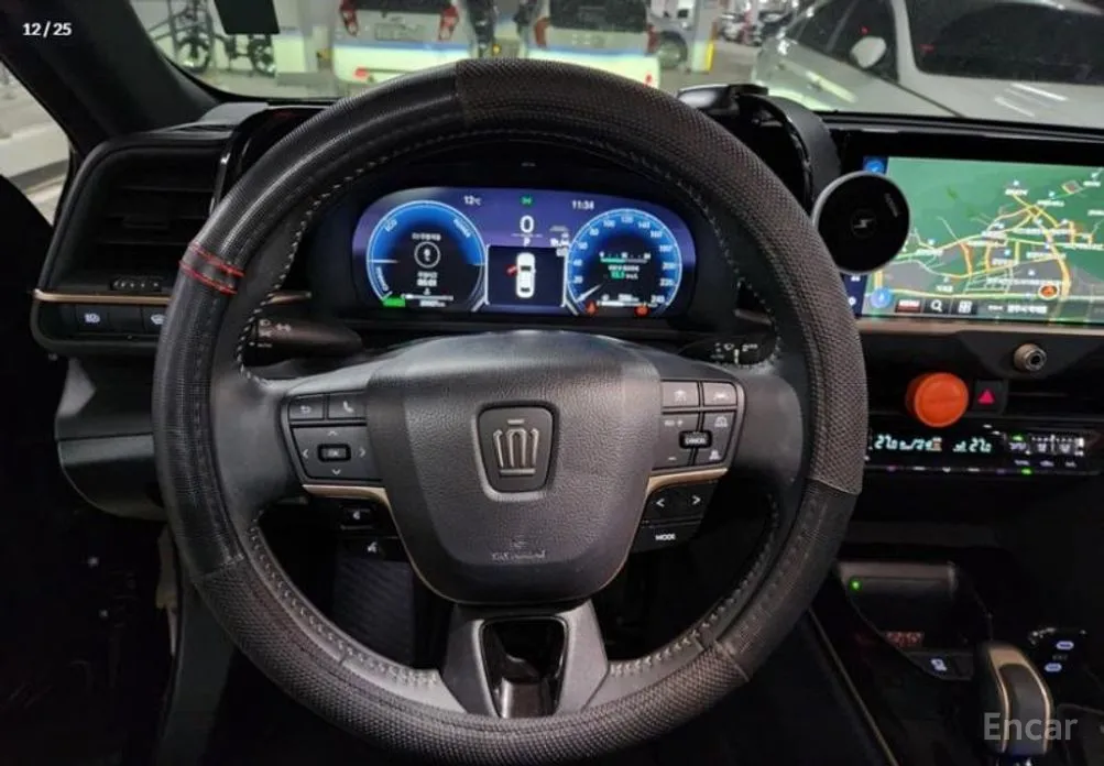 Toyota Crown 2023 2.5 4WD Hybrid