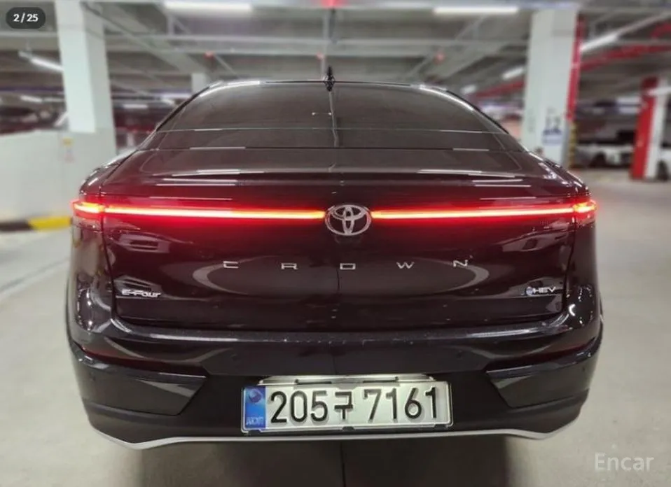 Toyota Crown 2023 2.5 4WD Hybrid
