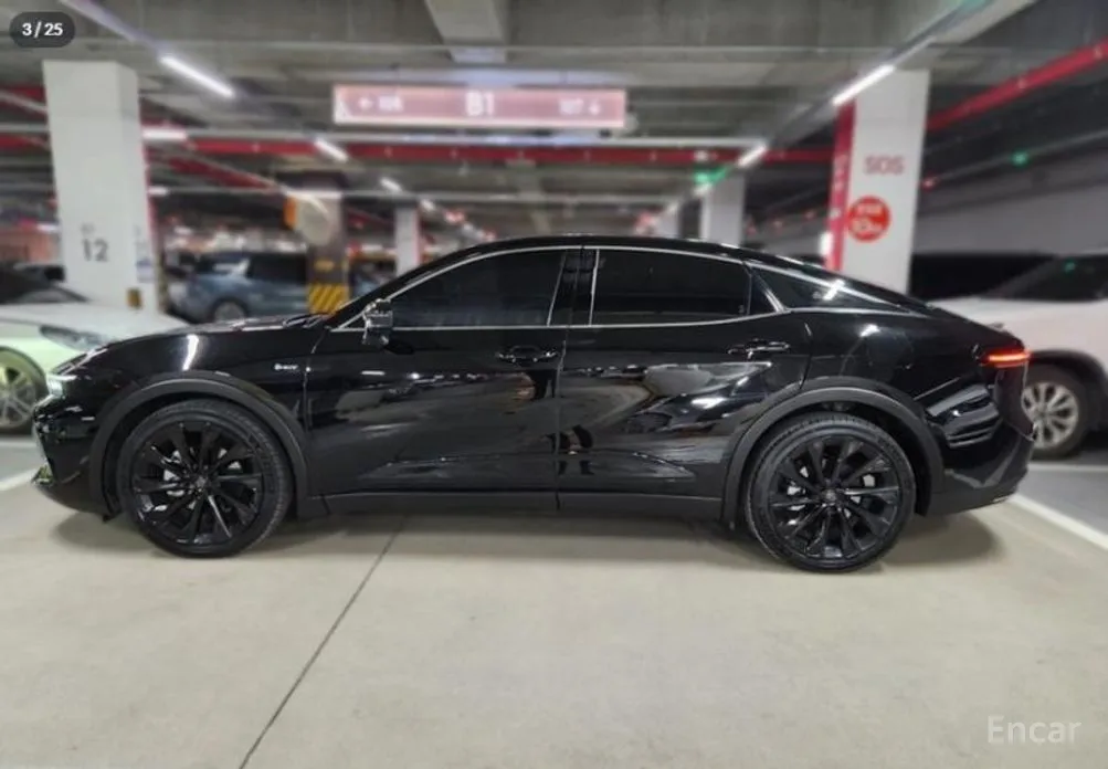 Toyota Crown 2023 2.5 4WD Hybrid