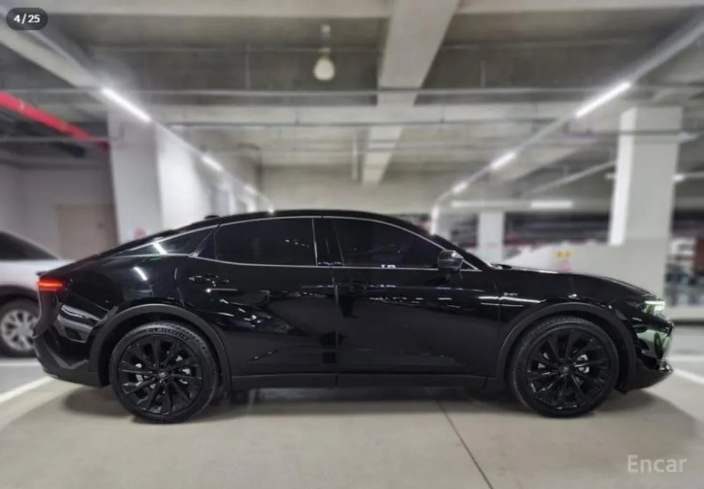 Toyota Crown 2023 2.5 4WD Hybrid