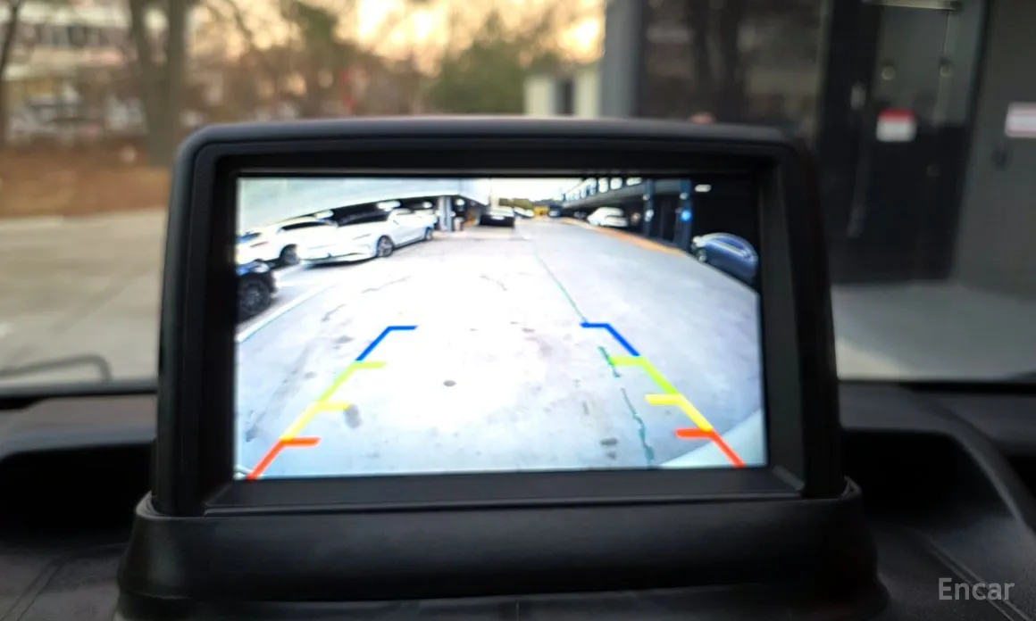 Hyundai Solati 2015 15-seater