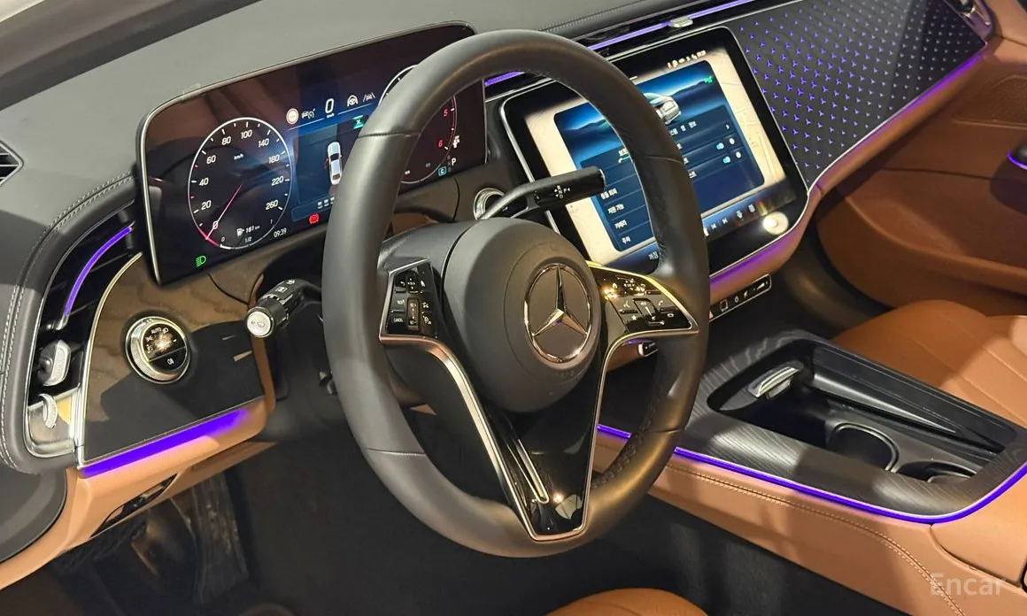 Mercedes-Benz E-Class 2024 E220d 4MATIC Exclusive