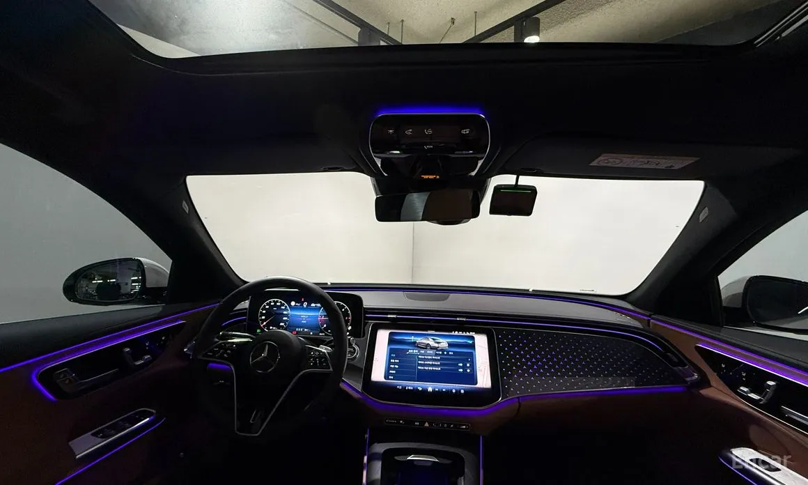 Mercedes-Benz E-Class 2024 E220d 4MATIC Exclusive