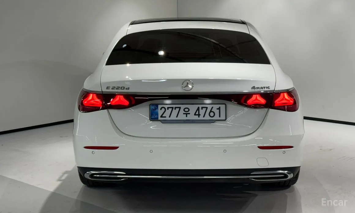 Mercedes-Benz E-Class 2024 E220d 4MATIC Exclusive