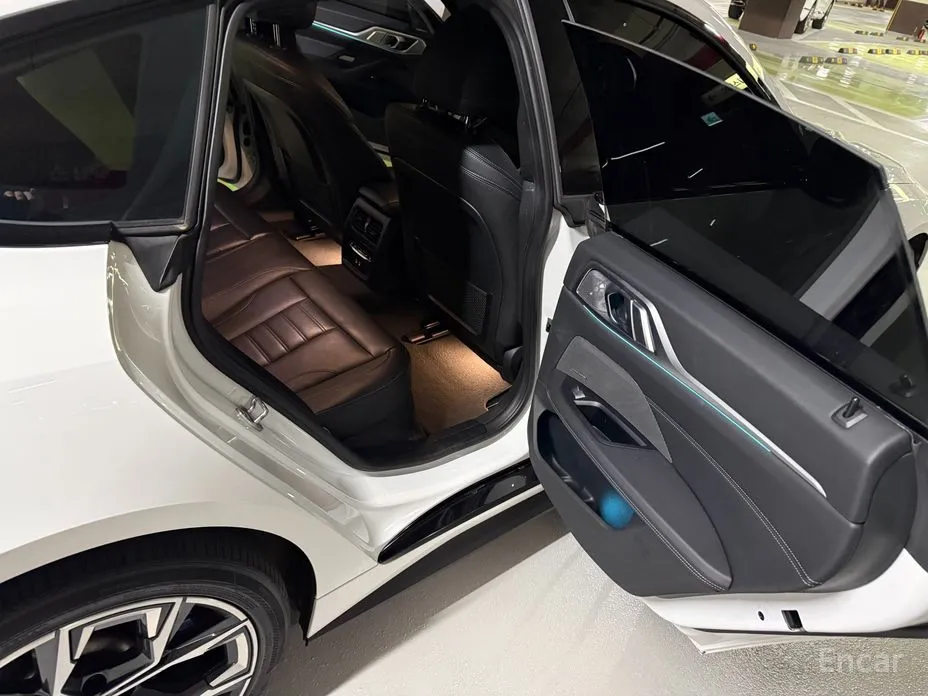 BMW i4 2021 eDrive40 M Sports Pro