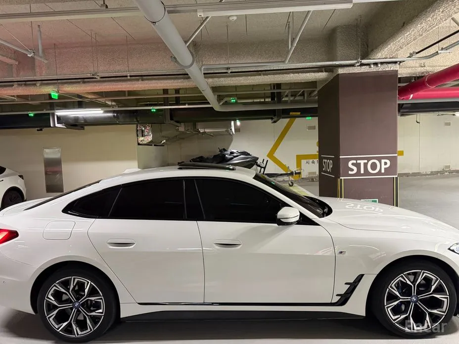 BMW i4 2021 eDrive40 M Sports Pro