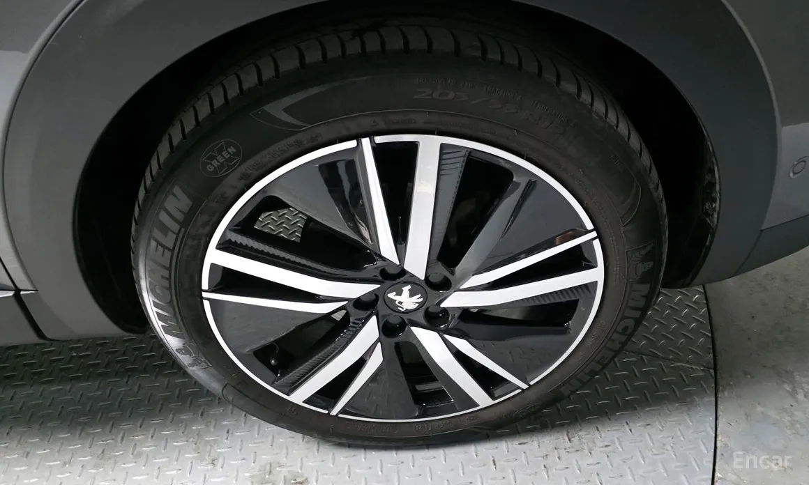 Peugeot 5008 2017 1.2 Pure Tech GT