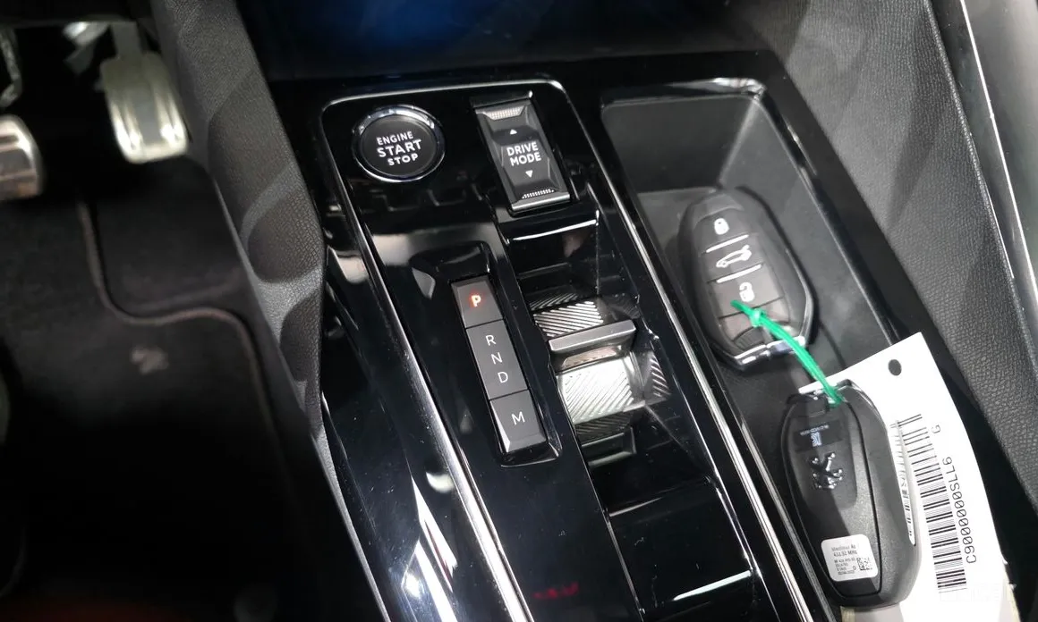 Peugeot 5008 2017 1.2 Pure Tech GT