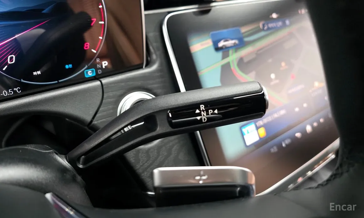 Mercedes-Benz E-Class 2024 E200 Avantgarde