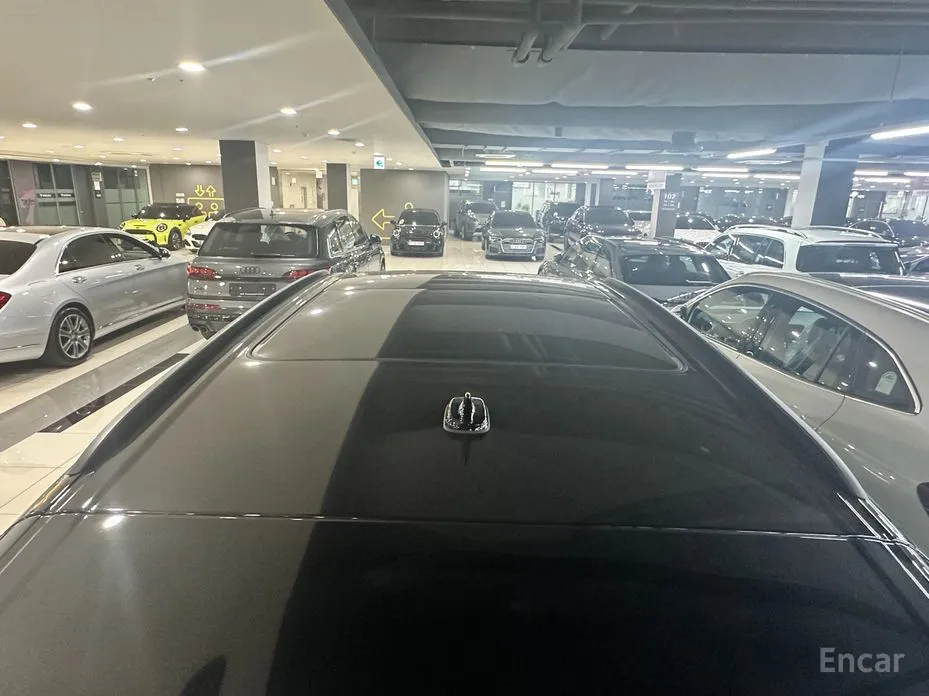 Audi SQ7 2023 4.0 TFSI Quattro