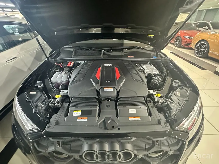 Audi SQ7 2023 4.0 TFSI Quattro