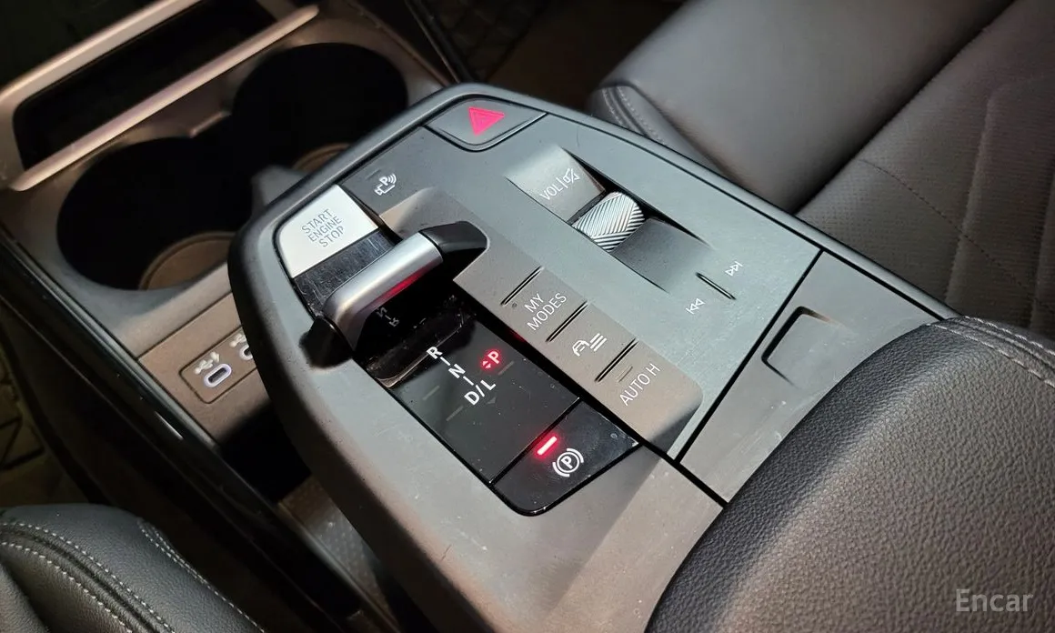 BMW 2 Series 2022 220i Advantage