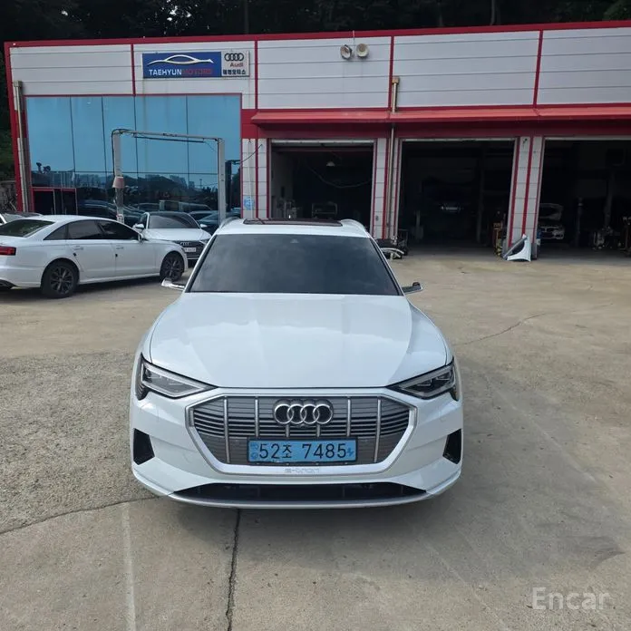 Audi e-tron 2020 50 Quattro