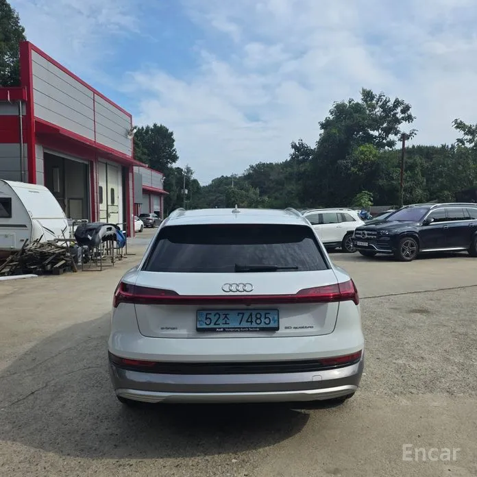 Audi e-tron 2020 50 Quattro