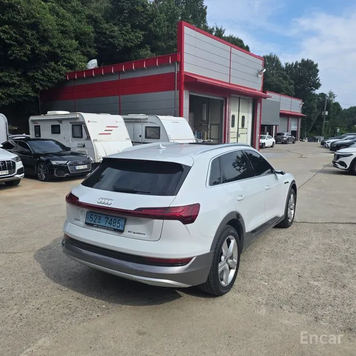 Audi e-tron 2020 50 Quattro