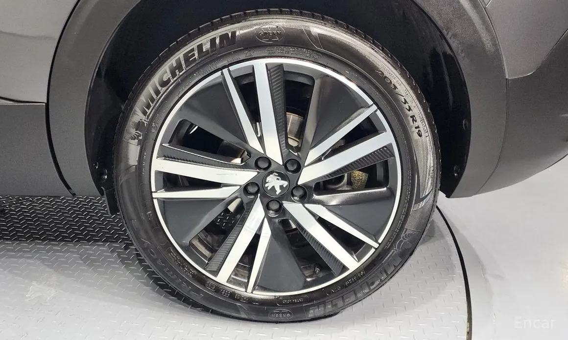 Peugeot 5008 2017 1.2 Pure Tech GT