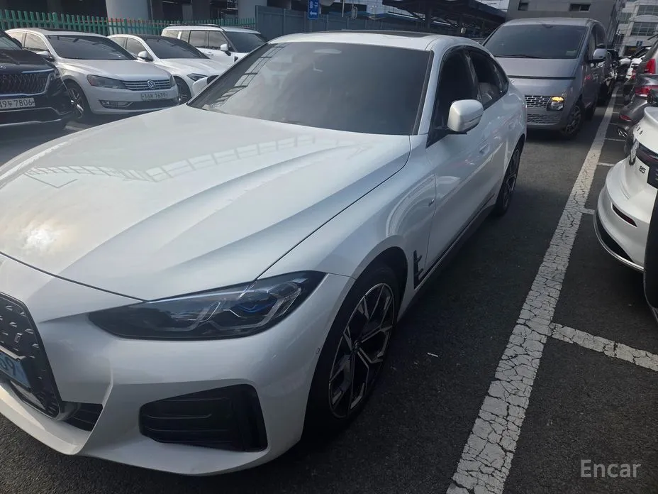 BMW i4 2021 eDrive40 M Sports Pro