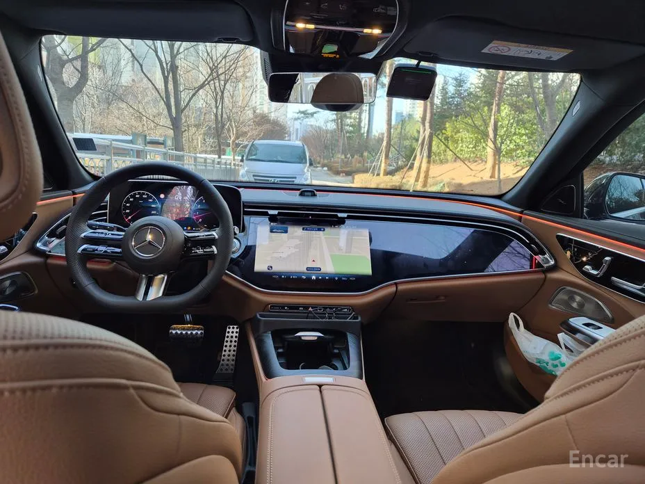 Mercedes-Benz E-Class 2024 E300 4MATIC AMG Line