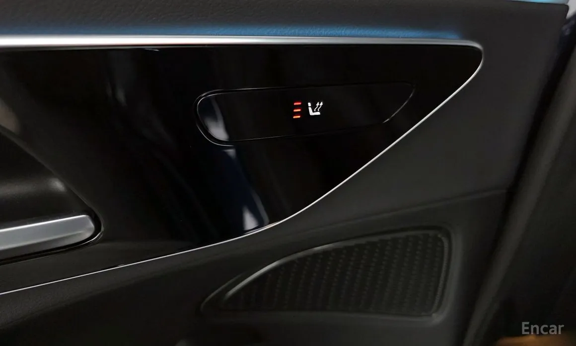 Mercedes-Benz E-Class 2024 E200 Avantgarde