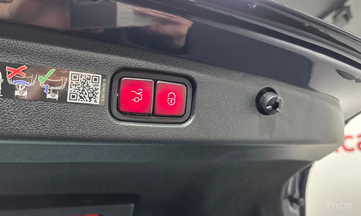 Mercedes-Benz E-Class 2024 E200 Avantgarde