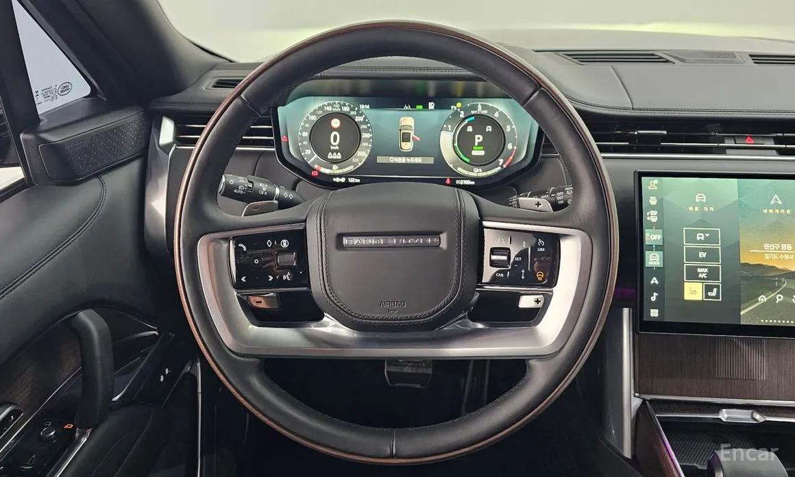 Land Rover Range Rover 2022 P550E AB