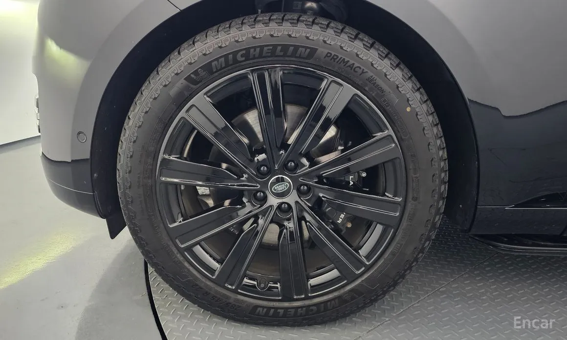 Land Rover Range Rover 2022 P550E AB