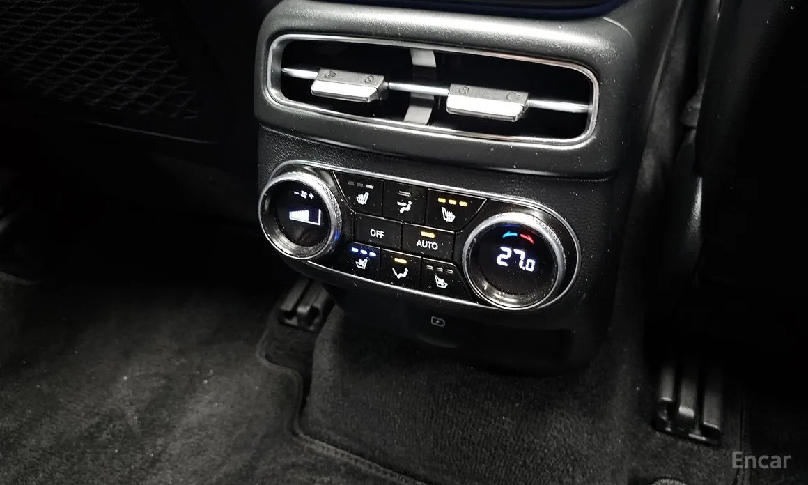 Genesis GV70 2022 e-AWD