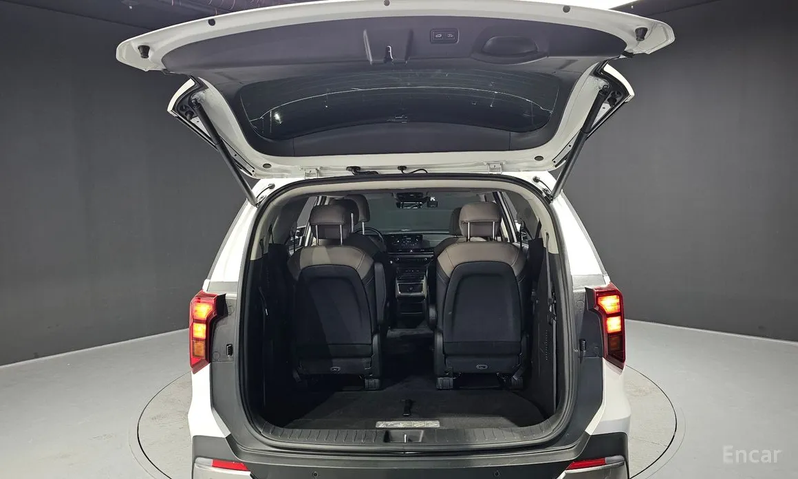 Kia Carnival 2023 Gasoline 9-Seater Noblesse