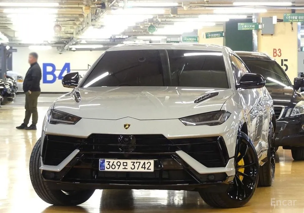 Lamborghini Urus 2018 4.0 V8 S