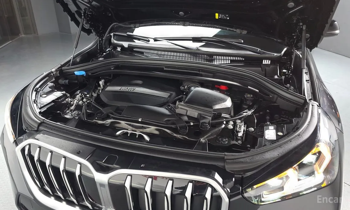 BMW X1 2023 xDrive 20i M Sport