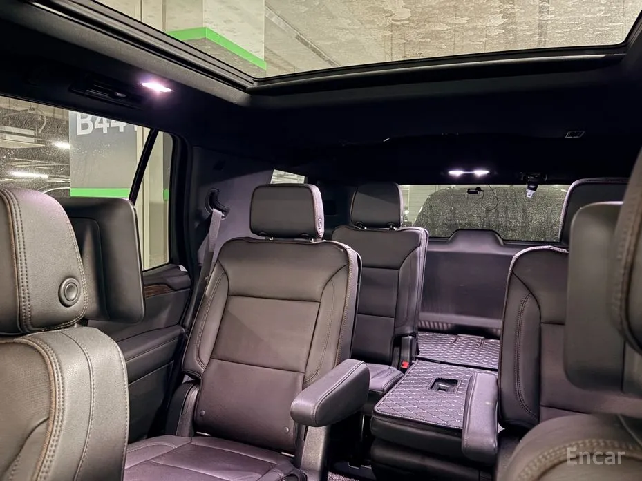 Chevrolet Tahoe 2022 6.2 Dark Knight 4WD