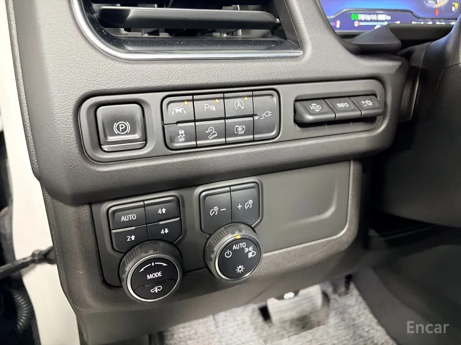 Chevrolet Tahoe 2022 6.2 Dark Knight 4WD