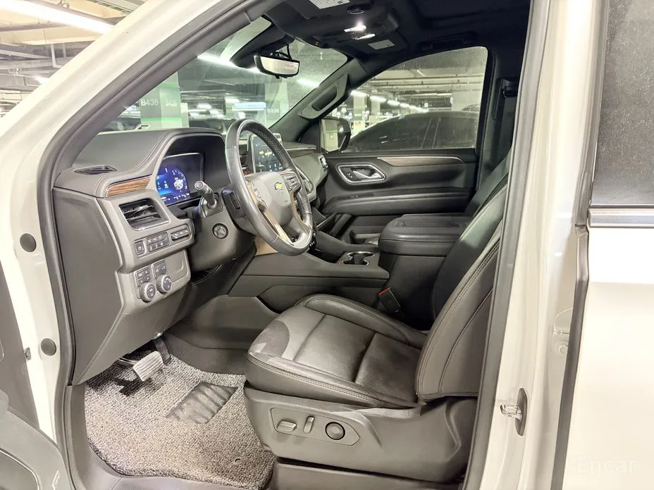 Chevrolet Tahoe 2022 6.2 Dark Knight 4WD