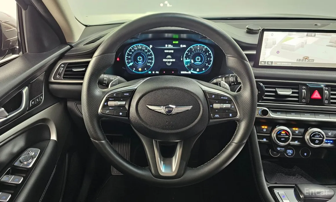 Genesis G70 2022 Gasoline 2.0T 2WD