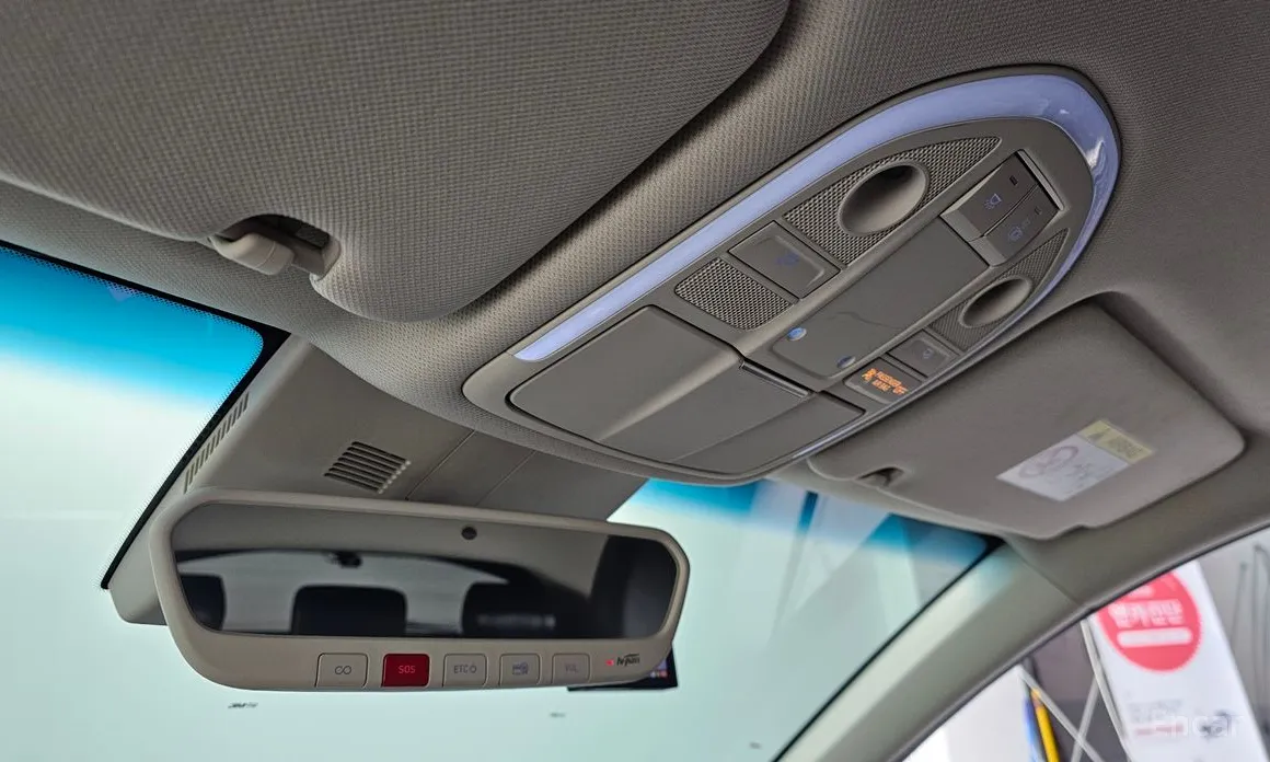 Genesis G70 2022 Gasoline 2.0T 2WD