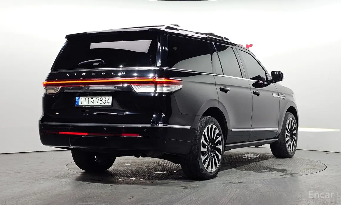 Lincoln Navigator 2018 3.5L Black Label
